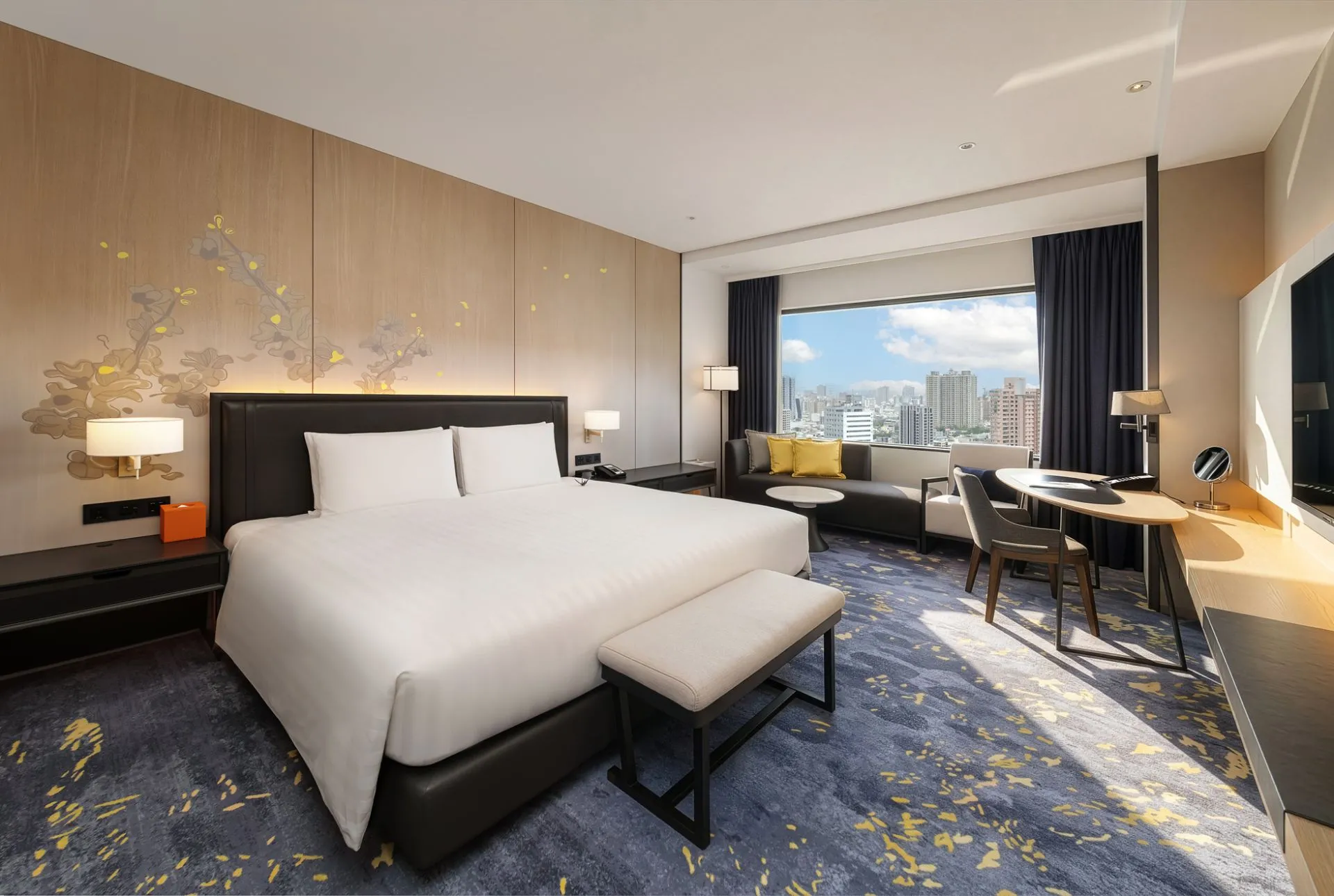 Nikko Club Deluxe King Room
